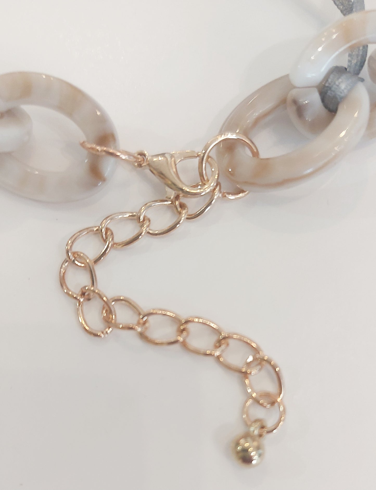 Large Link Resin Necklace - Natural tones/Gold