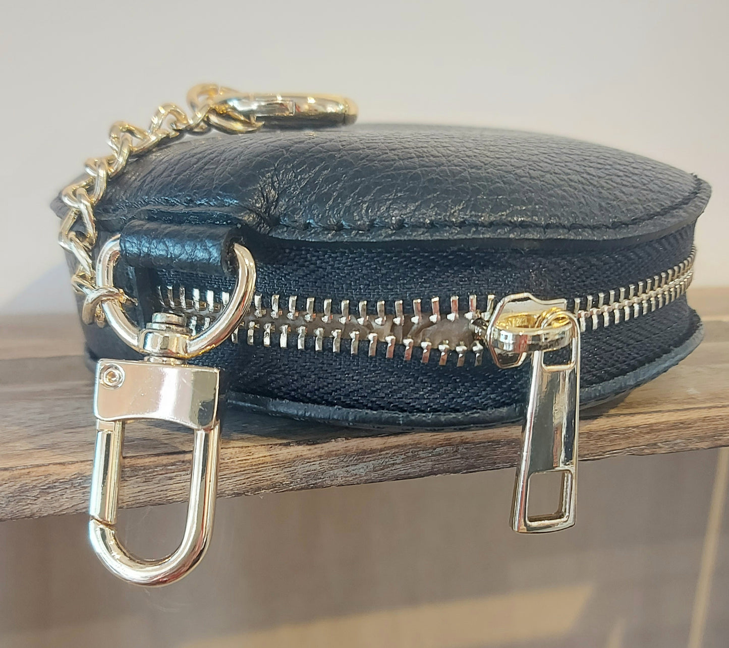 Round Leather Purse - Black